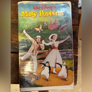 Mary Poppins VHS